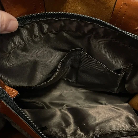 NWOT Elegant Brown Faux Leather RN Tote Bag/Purse - Picture 8 of 9